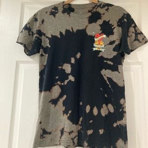 Mellow Mushroom Love Fades Tee
